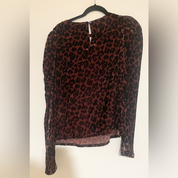 Anthropologie Velvet Leopard Print Long Sleeve Blouse Size Medium - Picture 5 of 6